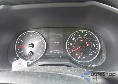 2020 Toyota Rav4 Xle z USA, uszkodzony, nr VIN JTMP1RFV8LD060642